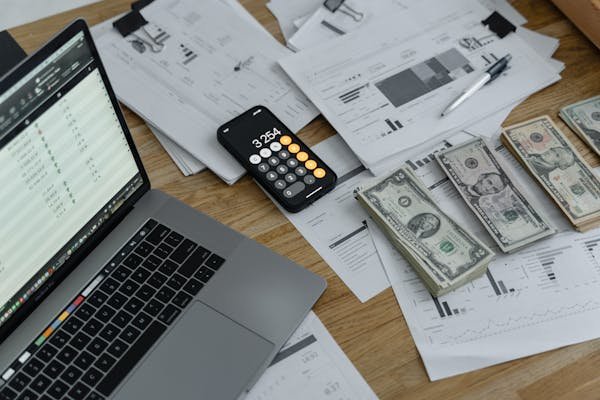 Streamline your cash flow: software to automate collections